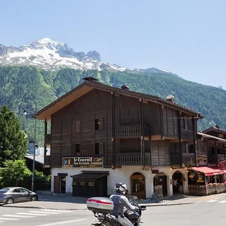 Les Fontaines 282 Chamonix